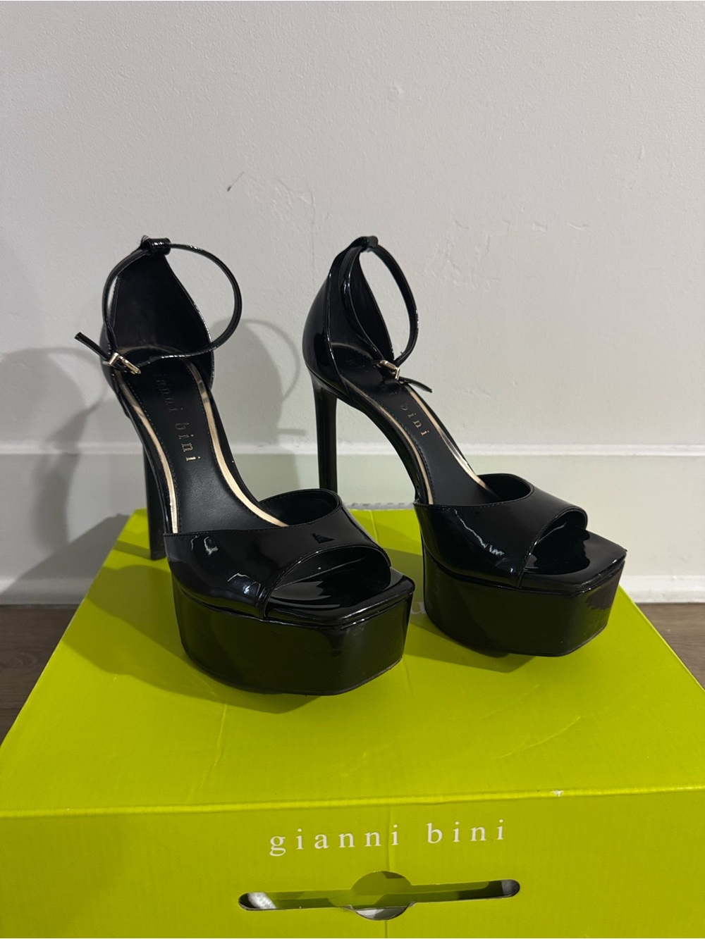 Gianni Bini Black Patent Platform Ankle-Strap Peep-Toe Heels